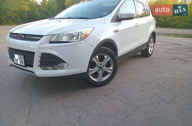 Ford Escape  2015
