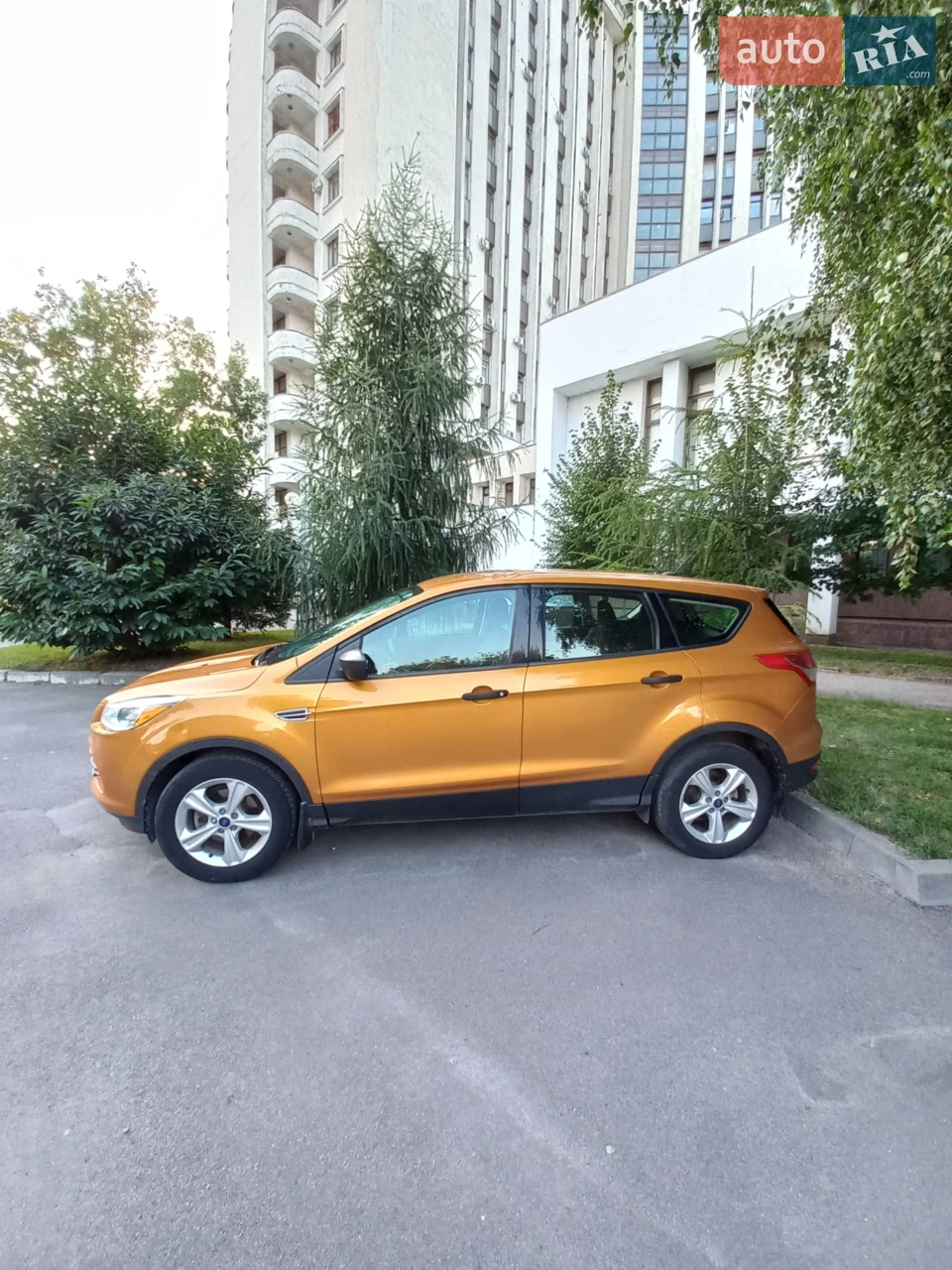 2016 Ford Escape - мініатюра 3