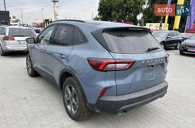 Ford Escape  2024