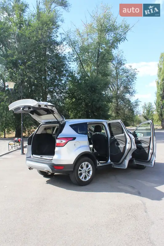 Ford Escape