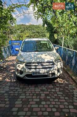 Ford Escape  2016