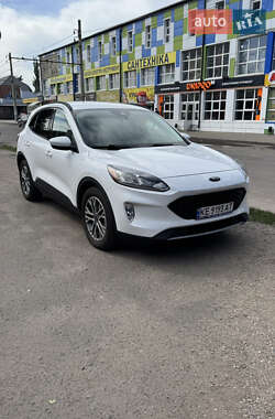 Ford Escape  2021