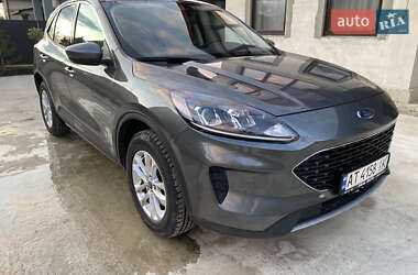 Ford Escape  2022