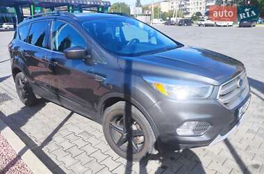 Ford Escape  2017