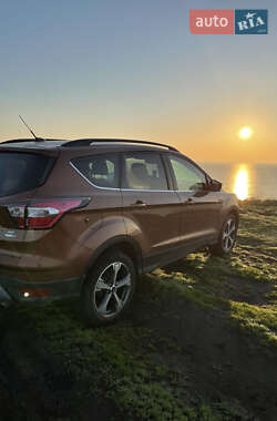 Ford Escape  2016