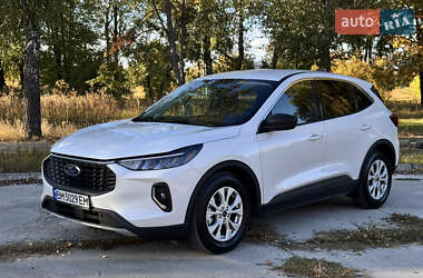 Ford Escape  2023