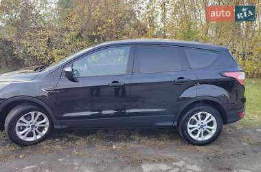 Ford Escape  2017