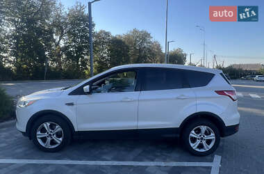 Ford Escape  2015