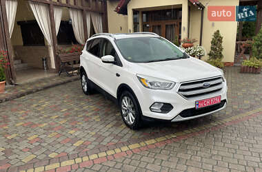 Ford Escape  2017