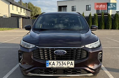 Ford Escape  2023