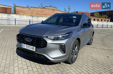 Ford Escape  2023