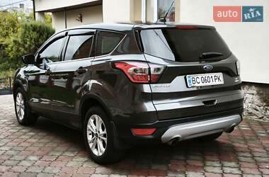 Ford Escape  2017