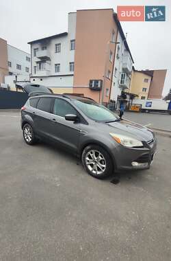 Ford Escape  2013