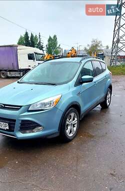 Ford Escape  2013