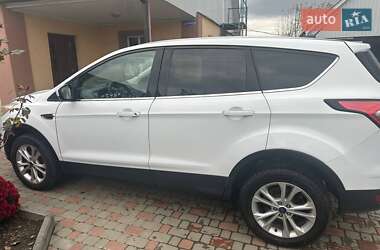 Ford Escape 2017