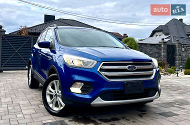 Ford Escape  2017