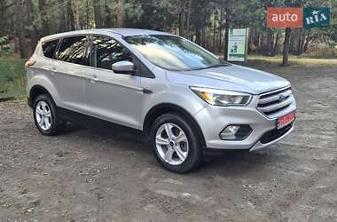 Ford Escape  2017