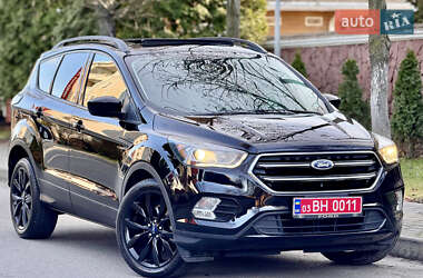 Ford Escape  2017