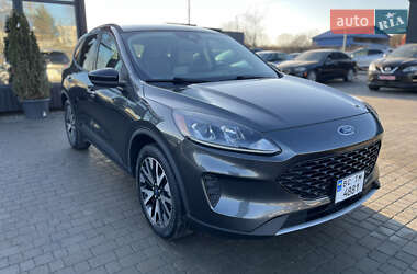 Ford Escape  2020