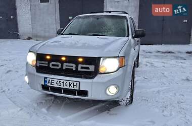 Ford Escape  2010