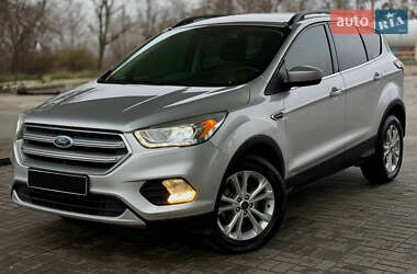 Ford Escape  2017