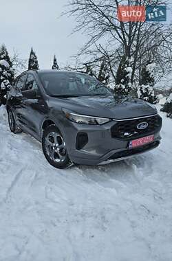 Ford Escape  2023