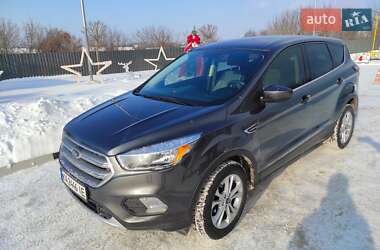 Ford Escape  2017