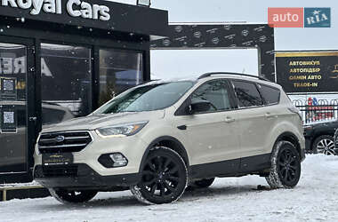 Ford Escape  2017