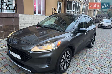 Ford Escape  2020