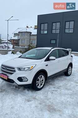Ford Escape  2018
