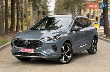 Ford Escape  2023