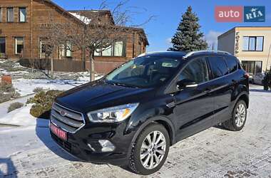 Ford Escape  2017
