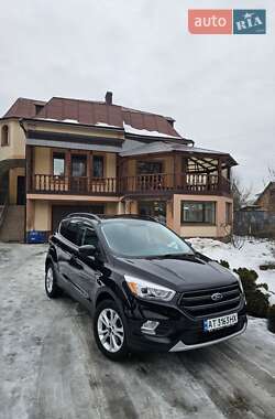 Ford Escape  2017
