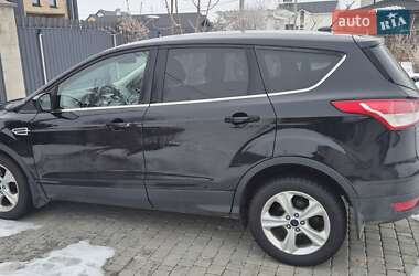 Ford Escape  2015
