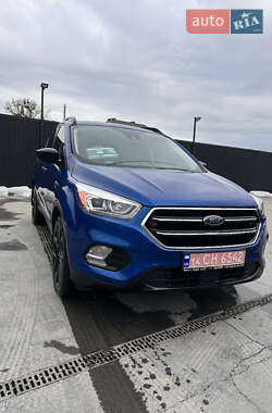Ford Escape  2017