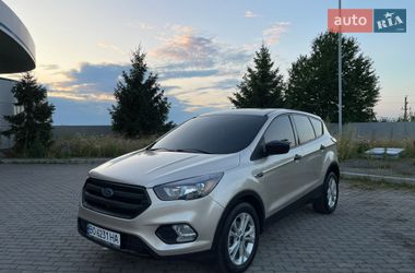 Ford Escape  2017