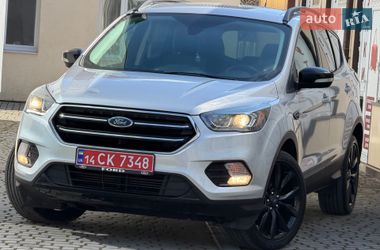Ford Escape  2017