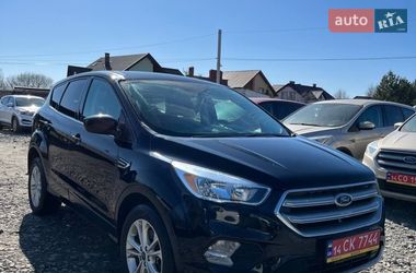 Ford Escape  2017