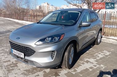 Ford Escape  2021