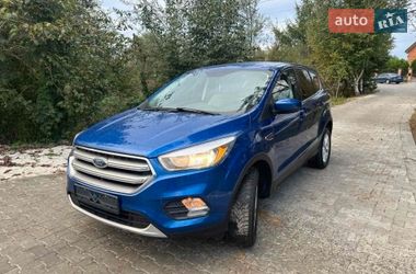 Ford Escape  2017