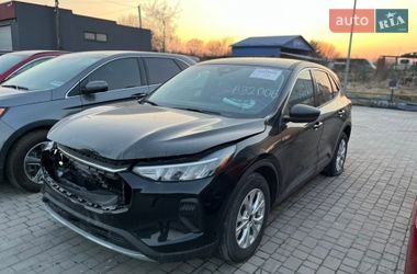Ford Escape  2023