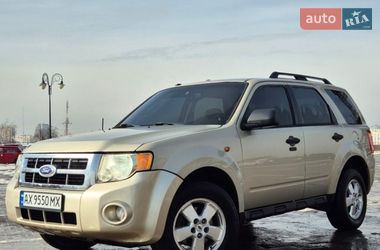 Ford Escape  2011