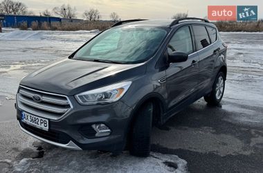 Ford Escape  2018