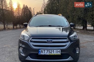 Ford Escape  2017