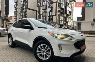 Ford Escape  2022