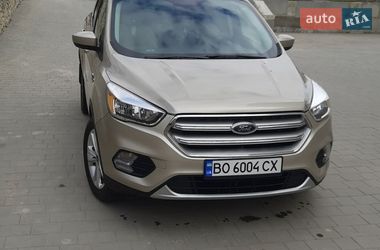 Ford Escape  2017