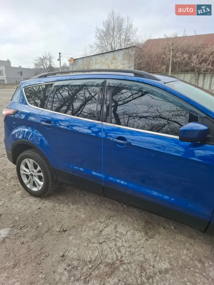 2017 Ford Escape - мініатюра 2