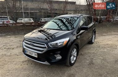 Ford Escape  2017