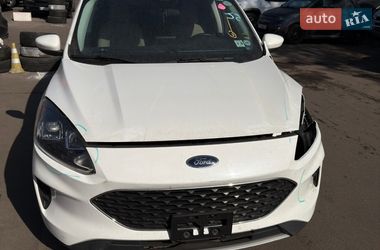 Ford Escape  2021