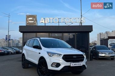 Ford Escape  2018